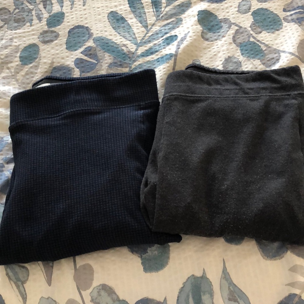2 pairs of Old Navy leggings